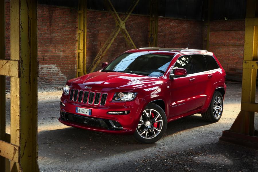  Jeep Grand Cherokee SRT8 2012 года  (фото 115 из 186)